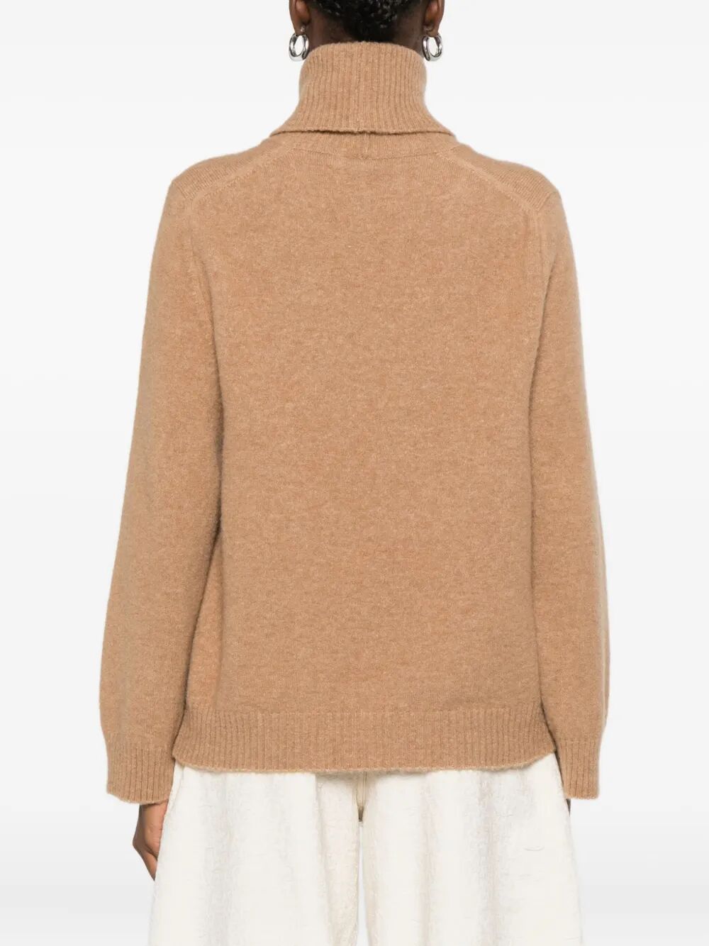 MAGLIONE