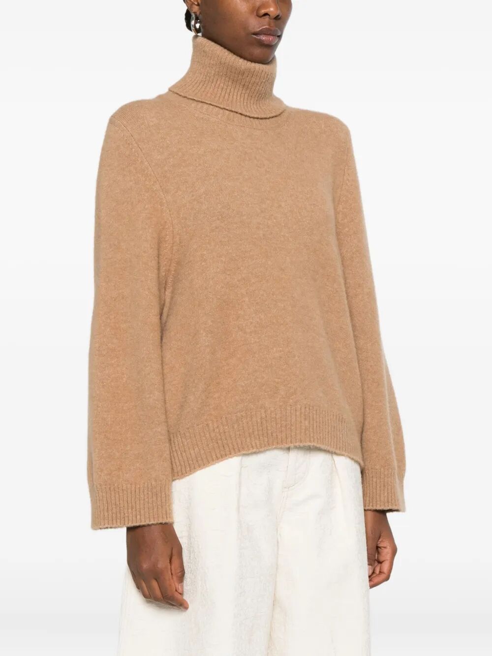 MAGLIONE