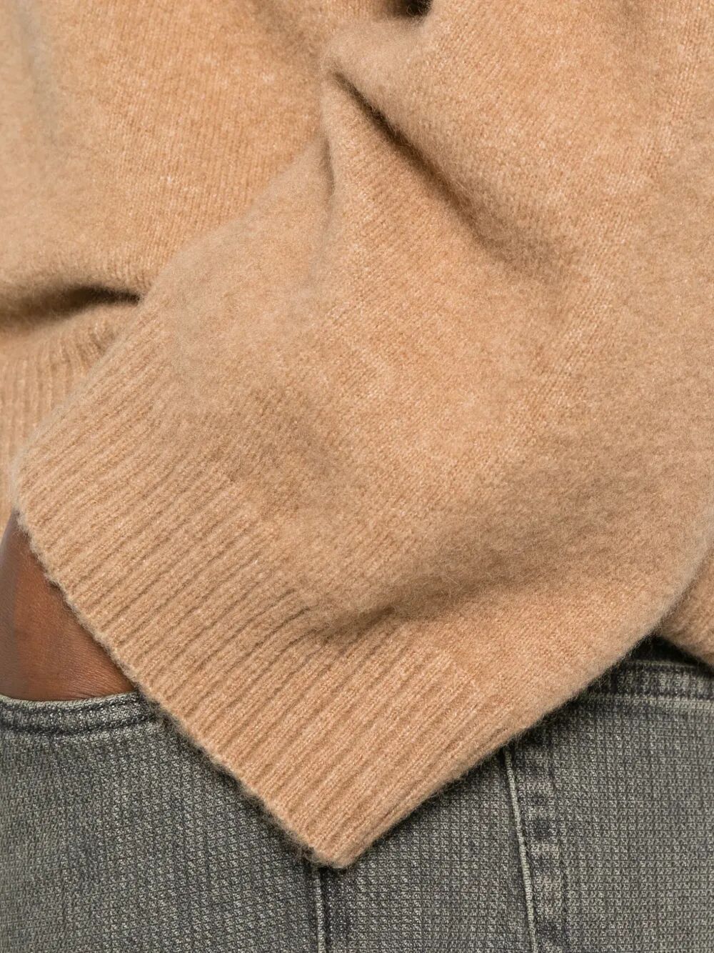 MAGLIONE