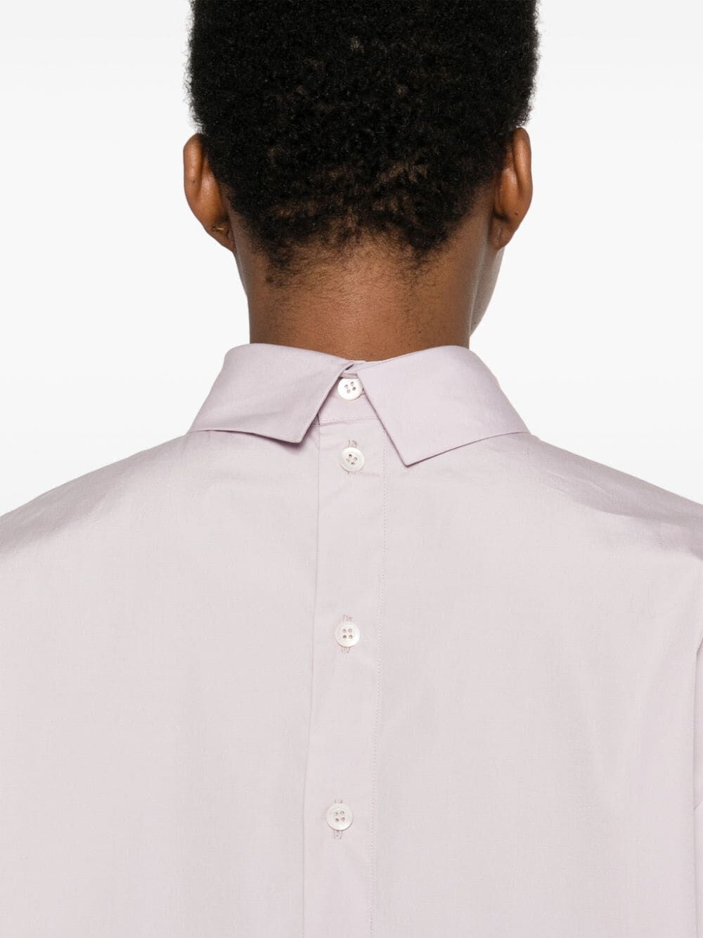 CAMICIA CON BOTTONI POSTERIORI