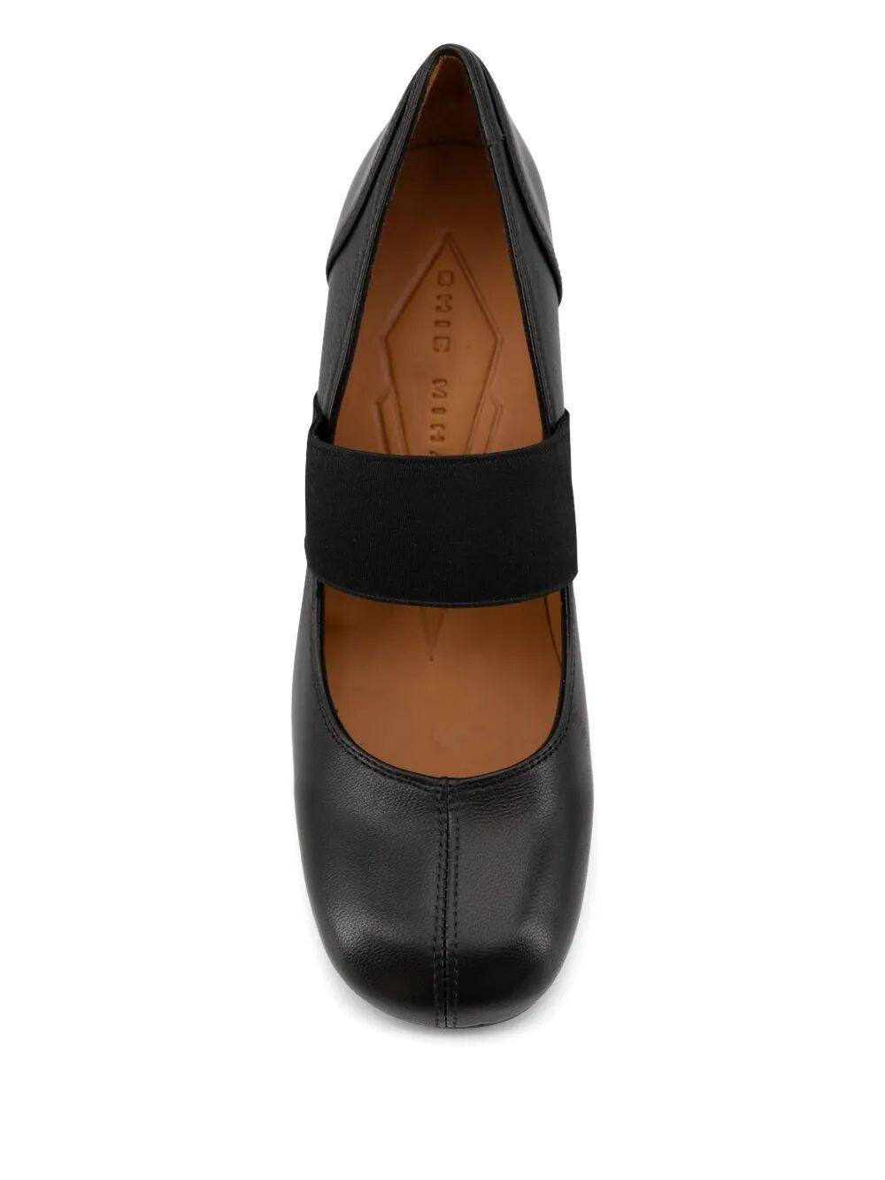 Scarpa con tacco