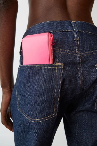 LOGO PRINT LEATHER ZIP AROUND WALLET