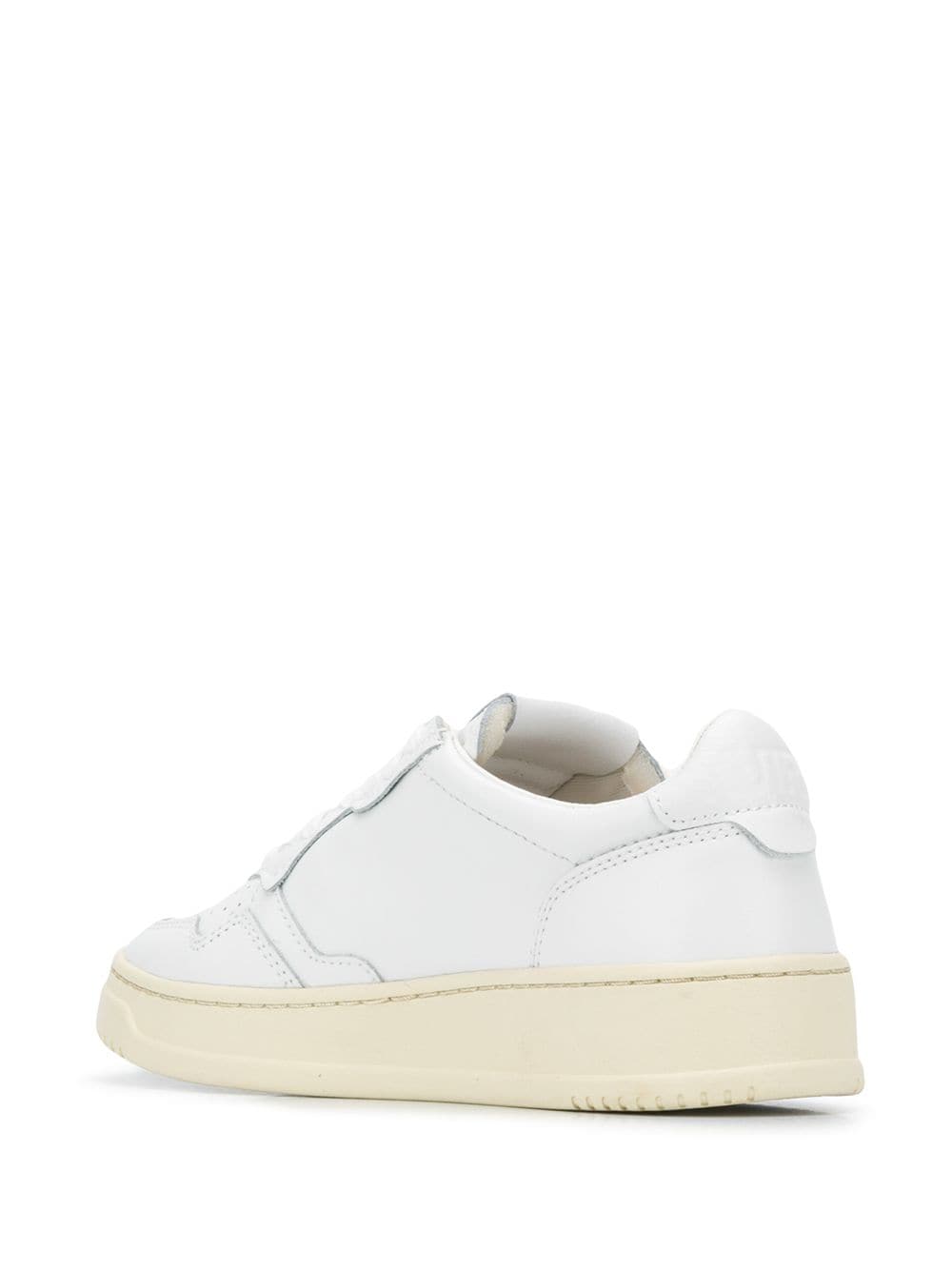 1980s vintage style low-top Sneakers for women.