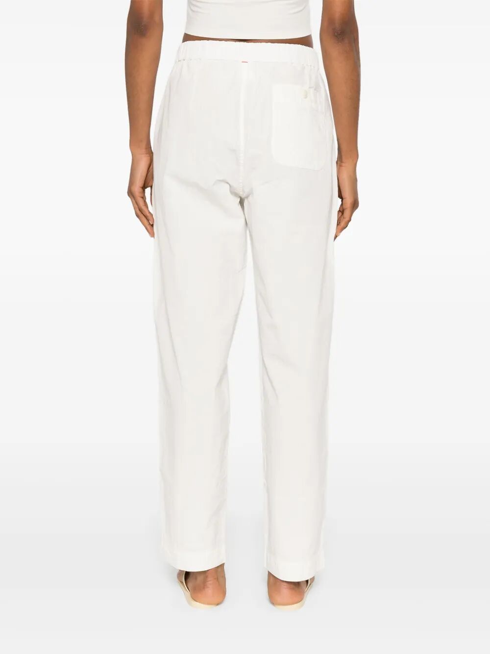 Pantaloni ampi