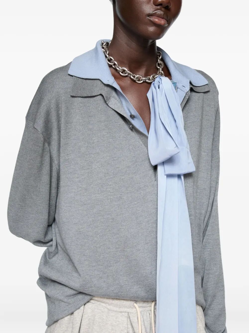 Pullover con doppio colletto