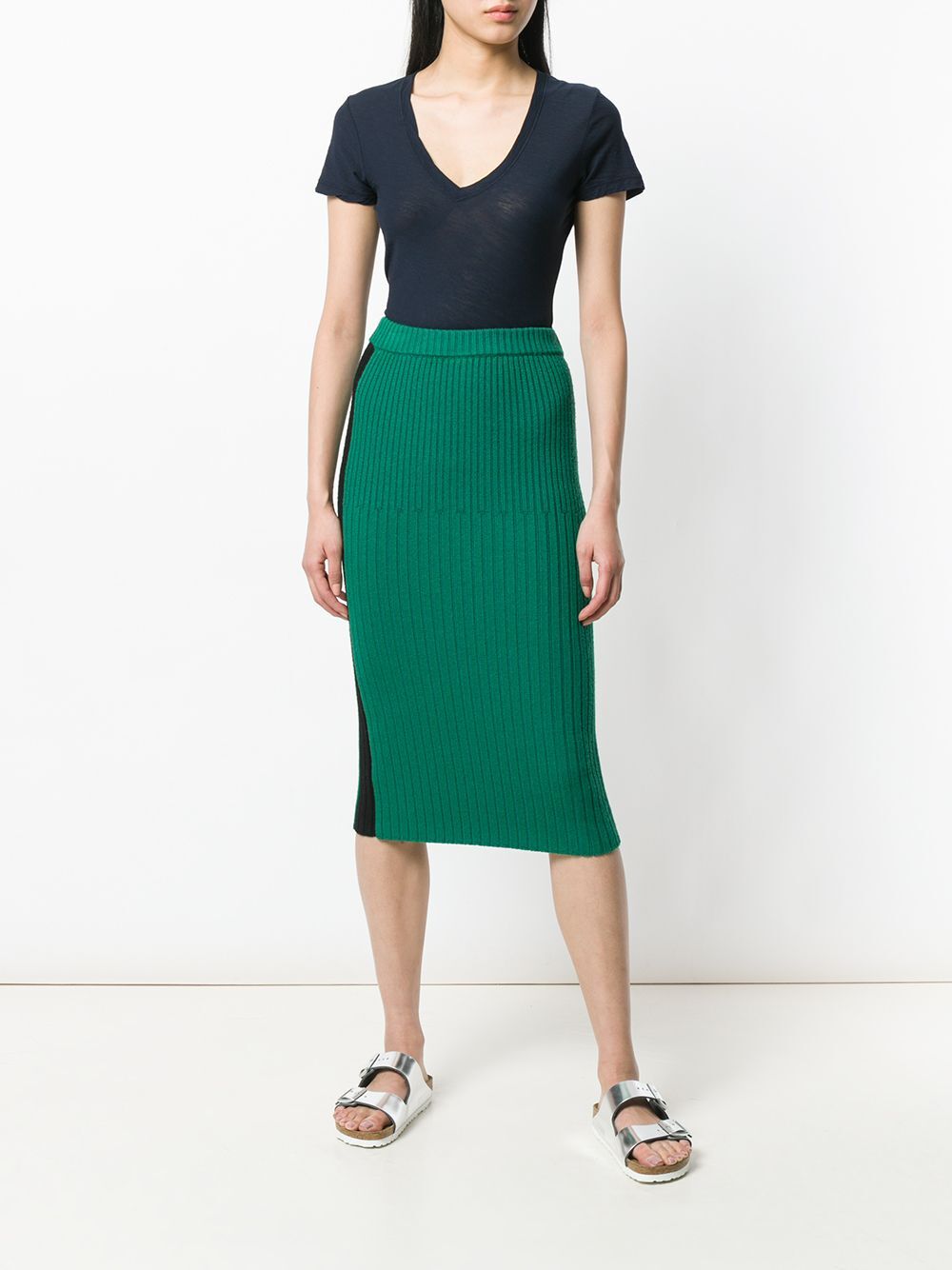 CASUAL T W/REVERSE BINDING