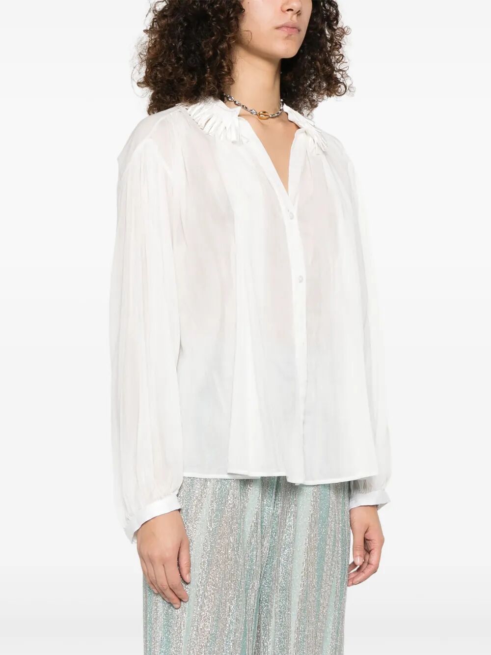Camicia con abbottonatura 3/4 e decoro sul colletto