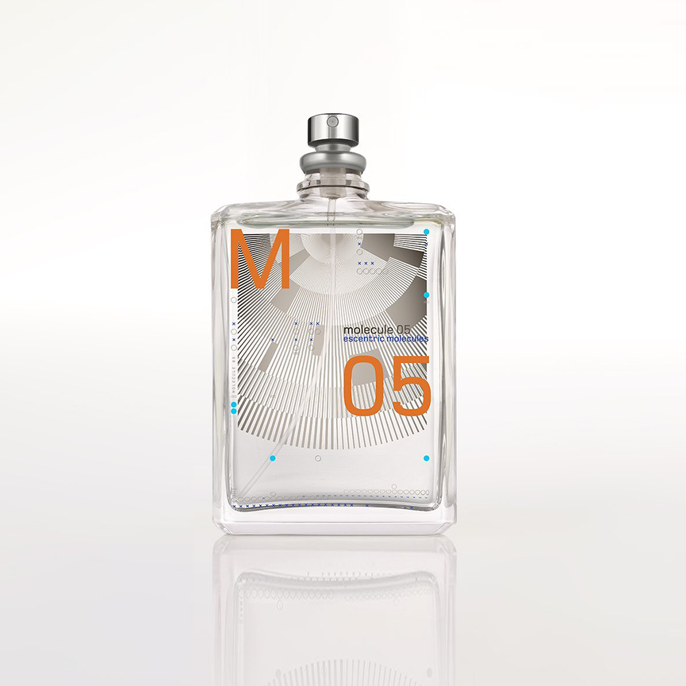 MOLECULE 05