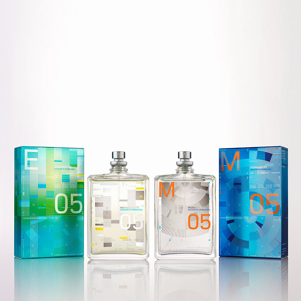 MOLECULE 05