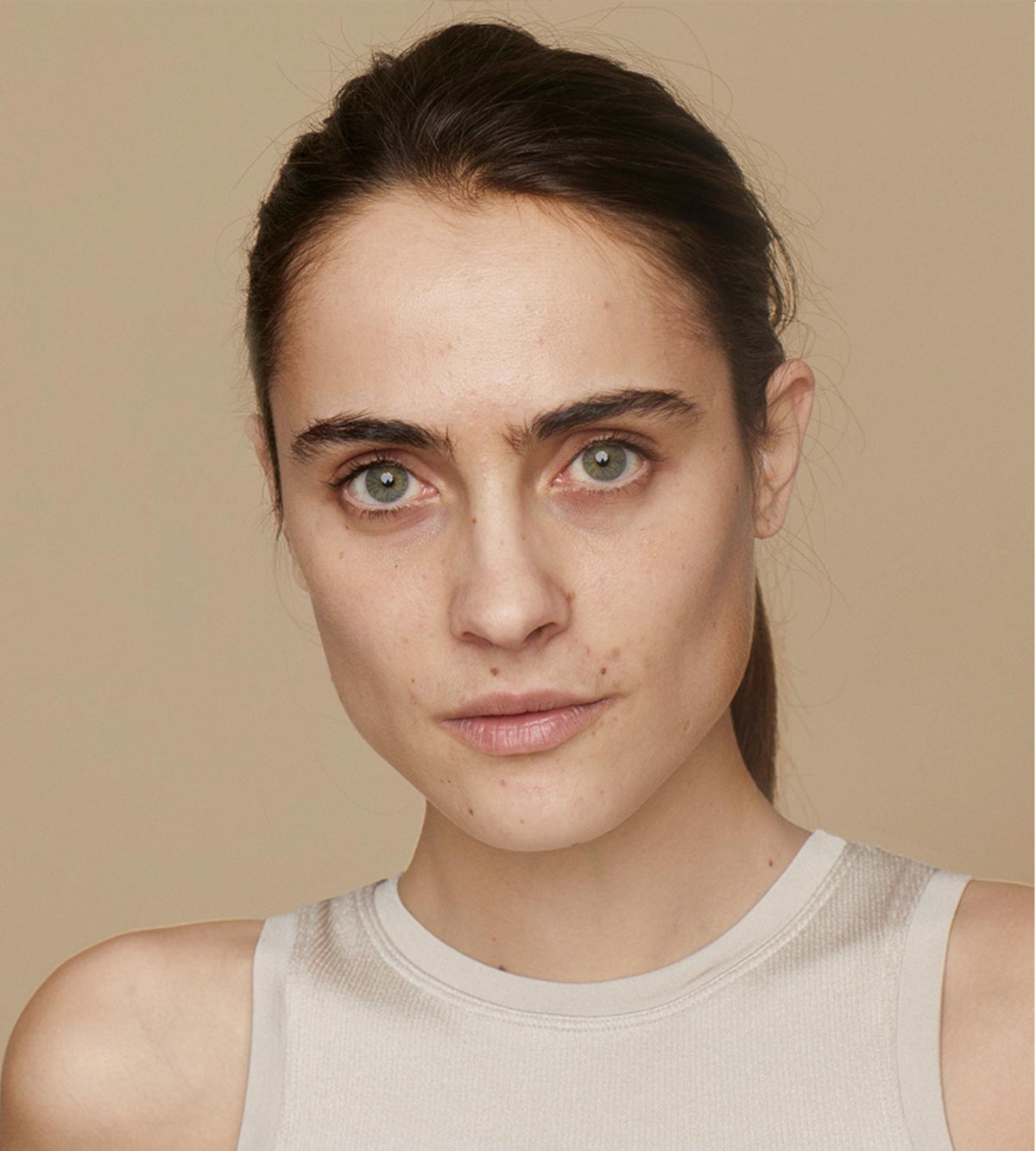 COLOR SHIELD FACE PERAL