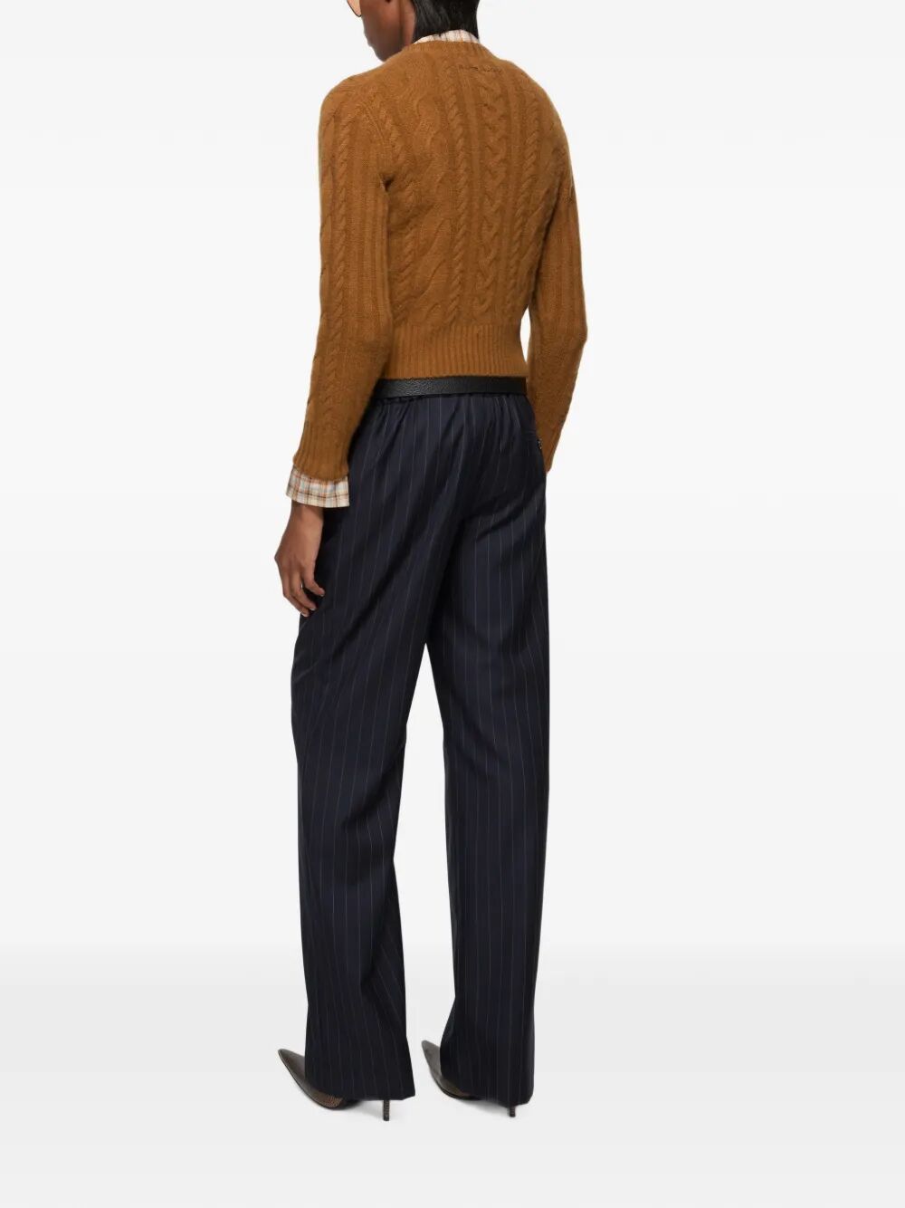 KNITWEAR