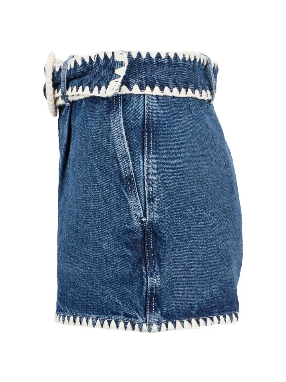 Pantaloncini corti con cintura
