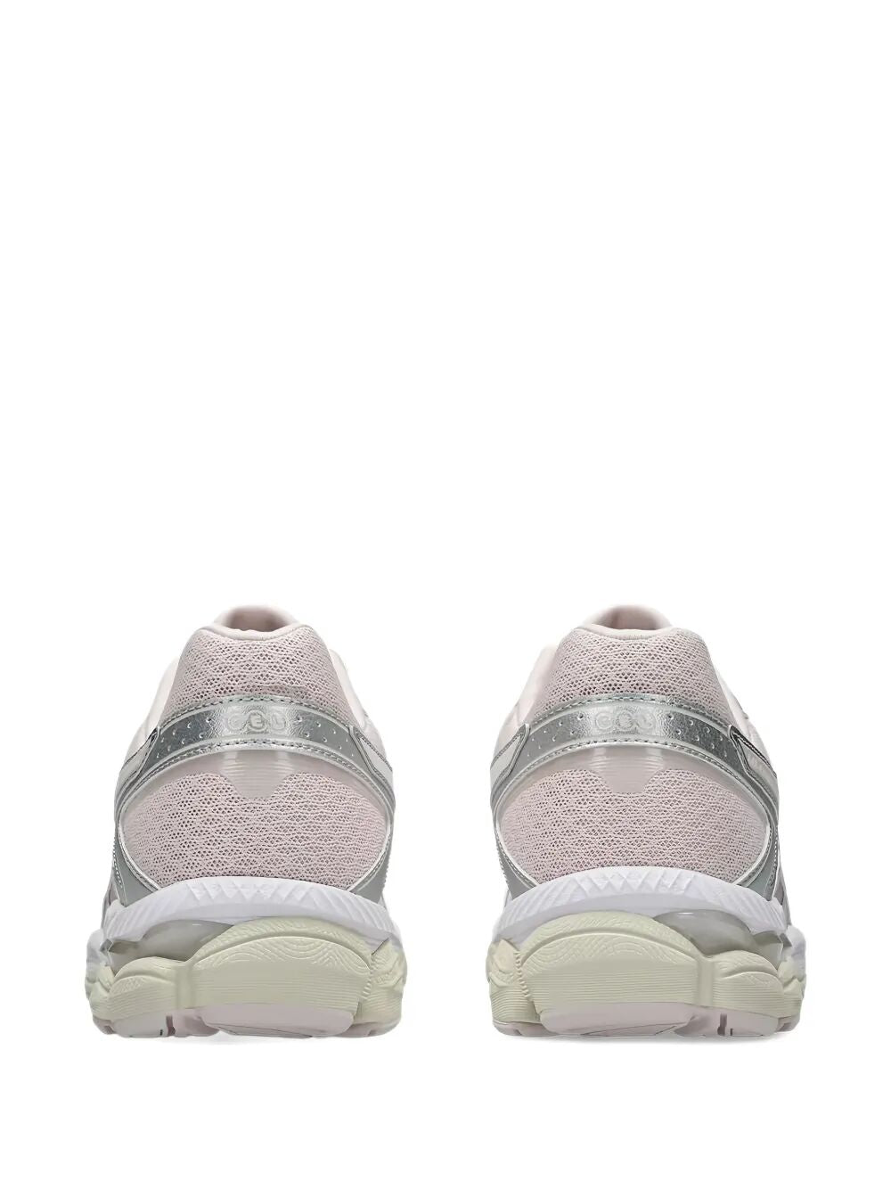 GEL CUMULUS 16
