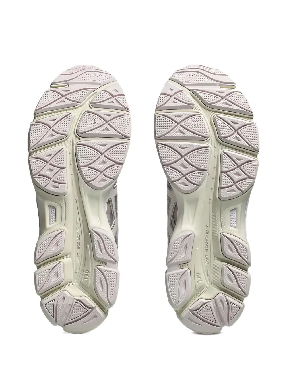 GEL CUMULUS 16