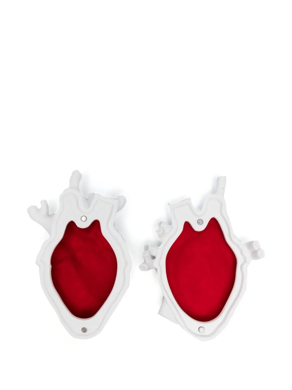 HEART SHAPED PORCELAIN BOX .