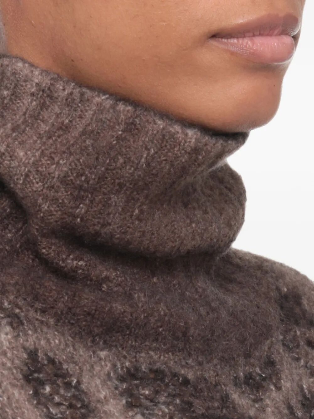 HIGH NECK SWEATER