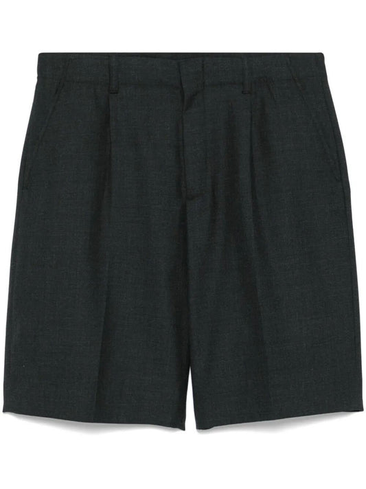 Pantaloni corti in lana eleganti