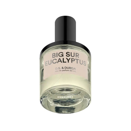 Big Sur Eucalyptus Eau de Parfum è un omaggio alla purezza della natura, una fragranza pensata per coloro che amano il tweaking, la ricerca di nuovi profumi, e vogliono immergersi nell’essenza autentica e avvolgente dell’eucalipto californiano.