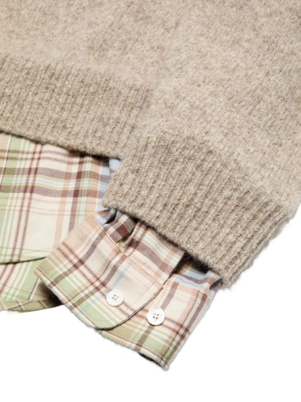 KNITWEAR