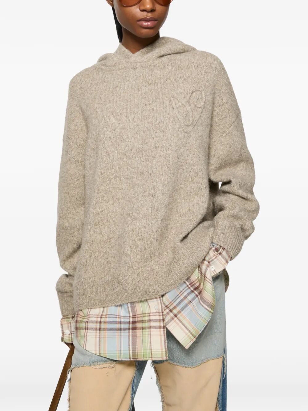 KNITWEAR