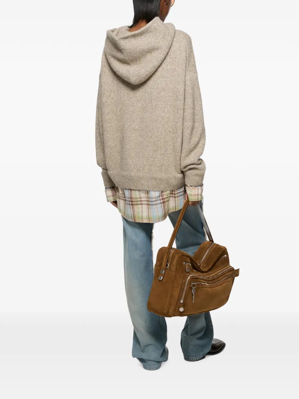 KNITWEAR