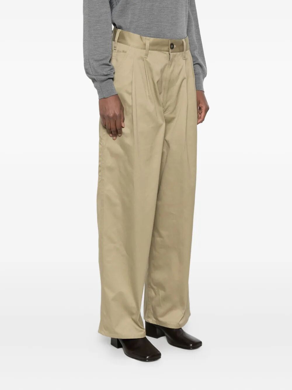 darted loose fit pants