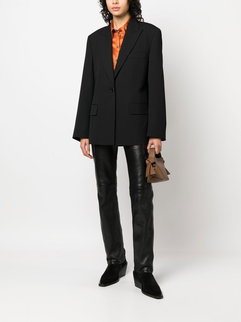 SUIT000456