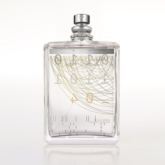 MOLECULE 04